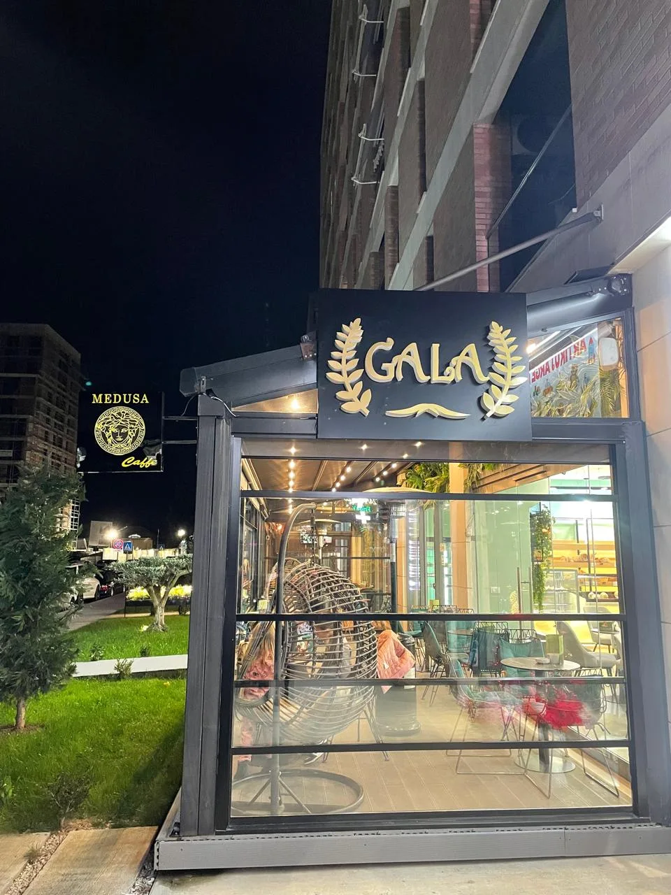 GALA PASTRY BAKERY, punim nga Agolli Reklama